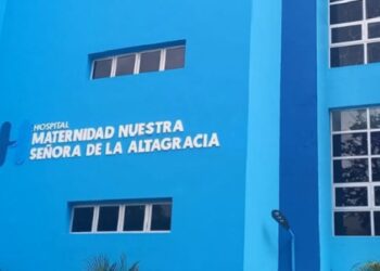 Maternidad La Altagracia asegura paciente que denunció embarazo gemelar dio a luz a un solo bebé
