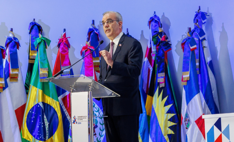 Abinader llama a una mayor cooperación regional en la apertura de la reunión de la Cepal