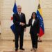 Abinader y Delcy Rodríguez abordan cooperación energética, relaciones consulares y turismo en reunión en Roma