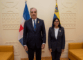 Presidente Abinader y homóloga interina de Venezuela, Rodríguez, abordan cooperación energética, relaciones consulares y turismo