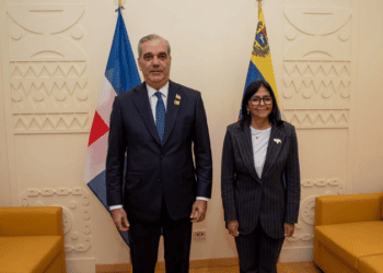 Presidente Abinader y homóloga interina de Venezuela, Rodríguez, abordan cooperación energética, relaciones consulares y turismo