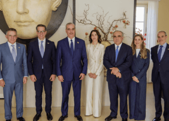 Presidente Abinader llama a empresarios italianos a invertir en República Dominicana