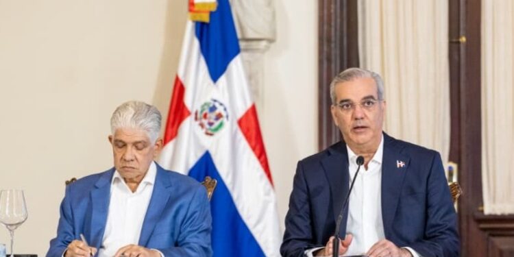 Abinader anuncia que el Gobierno ha contratado en obras más de RD 31,000 millones de los fondos de la renegociación con Aerodom