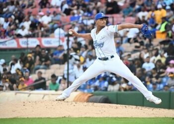 Abreu debuta en grande; Licey cede ante las Águilas