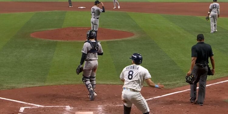 Un trío latinoamericano fue clave para los Rays, a ley de un triunfo para avanzar