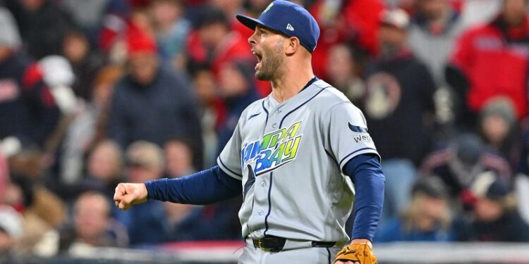 Rays eligen a Martínez por encima de Rasmussen para abrir el Juego 1
