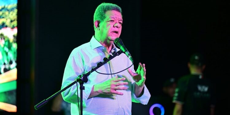 Leonel Fernández opina el Gobierno «ha perdido toda autoridad moral» para negociar con EEUU sobre el arroz