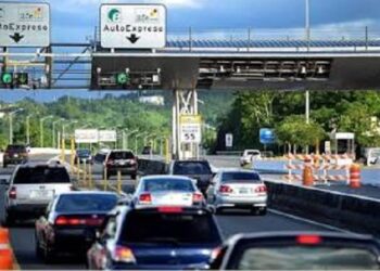 Plazas de peaje que ofrecen servicios de recarga operarán en horario extendido