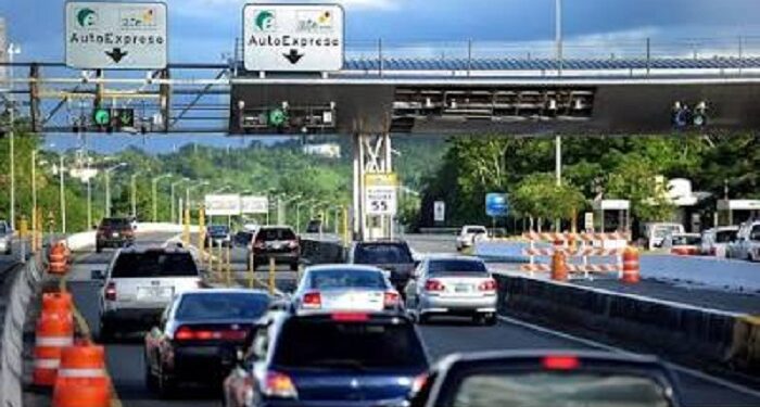 Plazas de peaje que ofrecen servicios de recarga operarán en horario extendido