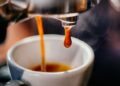 Las inesperadas ventajas que podría tener el café sin cafeína