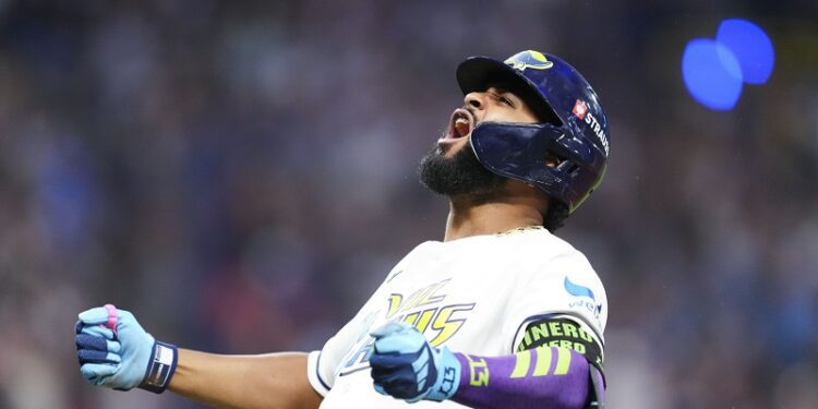 Rays liquidan a los Guardianes y van por el título ante los Cerveceros
