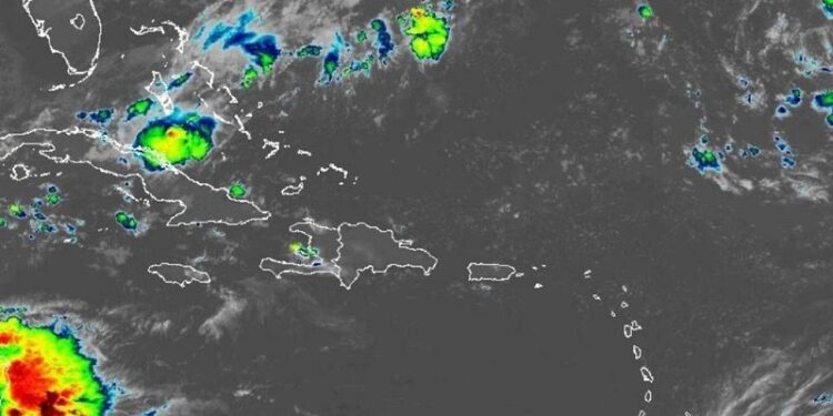 Chubascos matutinos en zonas costeras, aguaceros con tormentas eléctricas en la tarde