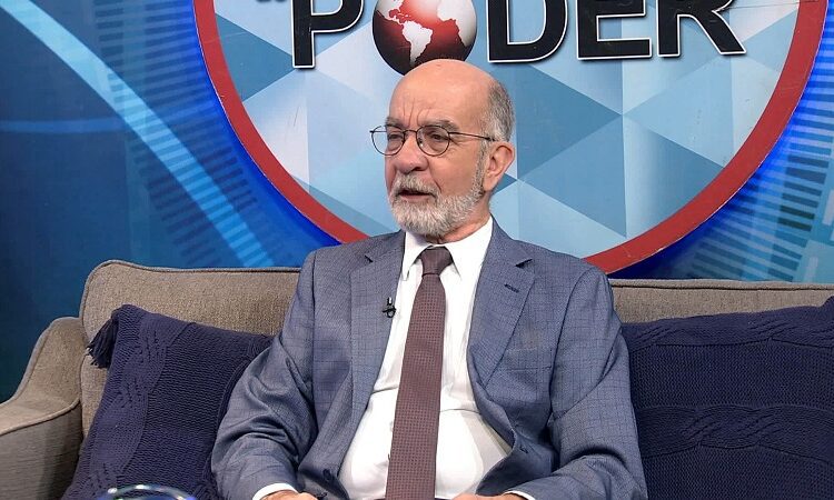 Daniel Pou analiza el panorama político rumbo a 2028 y descarta un cambio drástico en el corto plazo