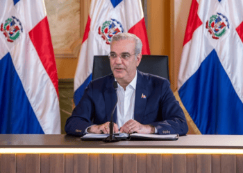 Presidente Abinader destaca reducción del déficit habitacional