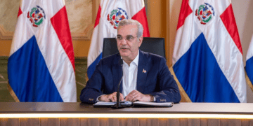 Presidente Abinader destaca reducción del déficit habitacional