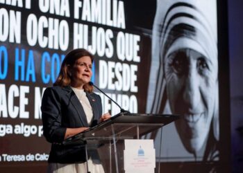 Vicepresidenta Peña destaca reducción de la pobreza en República Dominicana