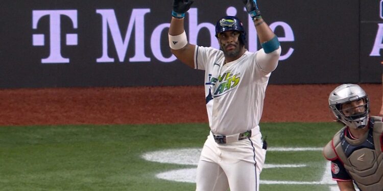 Un fuerte quinteto latino fue crucial en la conquista de los Rays del banderín de la L.A.