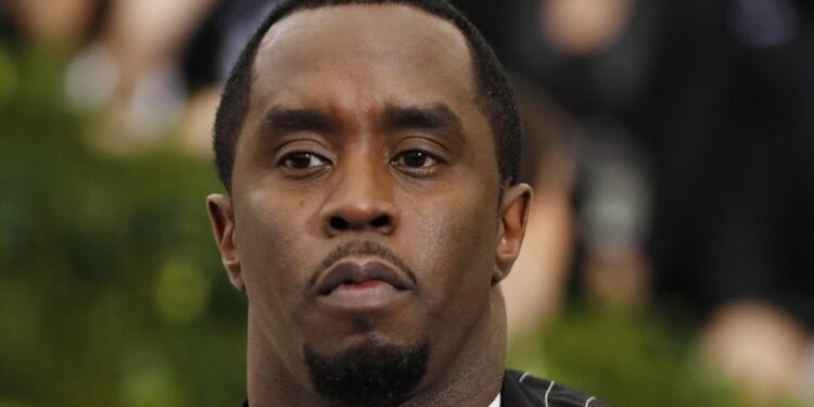 Sean «Diddy» Combs ha sido hospitalizado tras sufrir una lesión en la cabeza en prisión