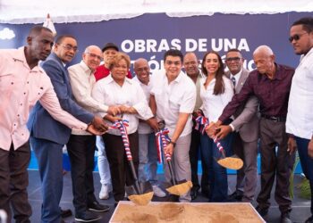 Caasd deja iniciados trabajos de saneamiento cañada Boronota