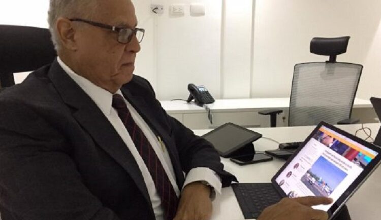 Fallece el periodista Freddy Sandoval