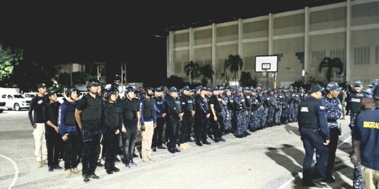 DGM supervisa controles migratorios en provincias fronterizas