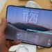 2.000 dólares y una pantalla agrietada en horas: las quejas de los primeros compradores del iPhone Duo