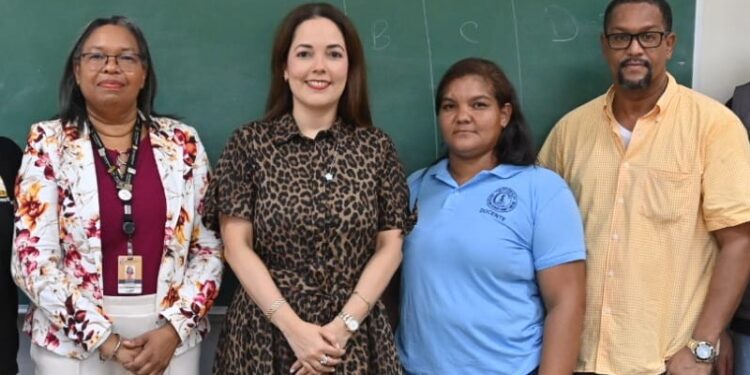 JCE inicia talleres para primeros votantes sobre simulacro de elecciones y su importancia