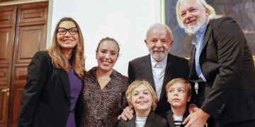 Assange: Lula luchó por mi libertad, los Bolsonaro no hicieron nada