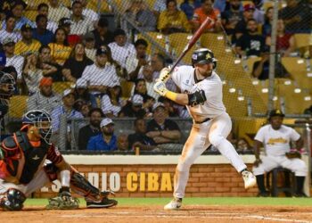 Toros salen victoriosos en apretado partido contra Águilas