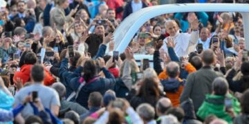 El Papa: El matrimonio, donación recíproca que exige plena fidelidad y unidad indisoluble