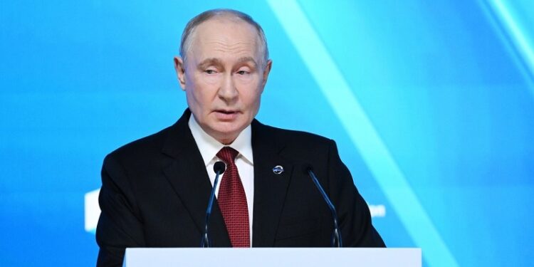 Putin insta a evitar «los escenarios más catastróficos» para la humanidad