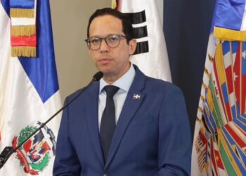 Ministro Freund propone creación de fondo regional para desarrollar soluciones tecnológicas conjuntas