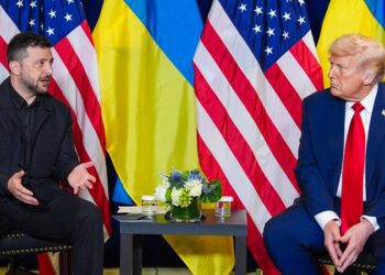 Trump: Sugiero que Ucrania tenga un nuevo líder que sea capaz de llegar a un acuerdo