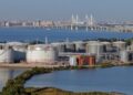 Ataque masivo con drones ucranianos a una terminal petrolera en San Petersburgo