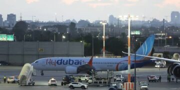 Un piloto indio, erigido en héroe mundial tras apuñalamiento en el vuelo de Flydubai